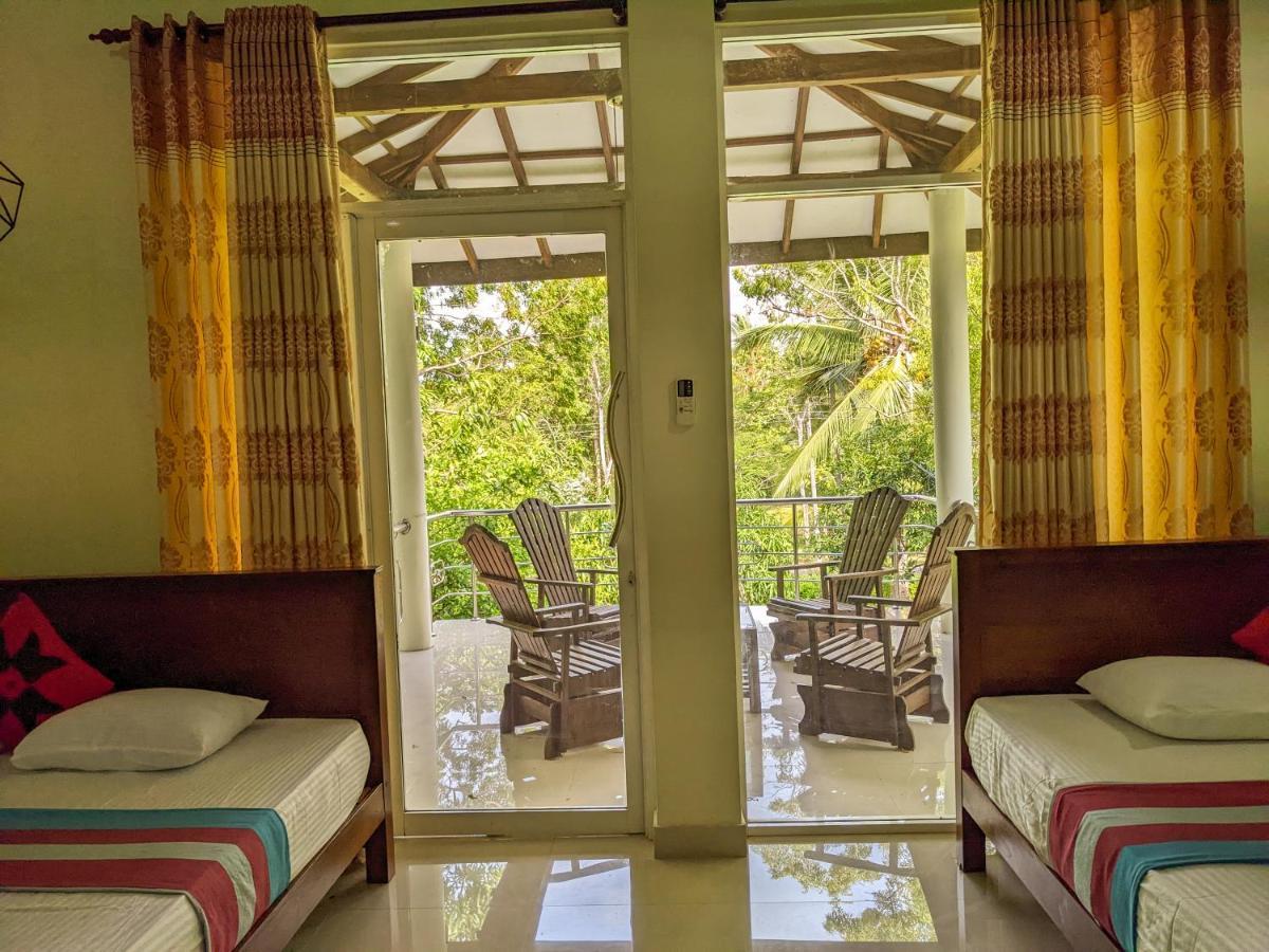 Choona Lodge 'View Of Sigiriya & Pidurangala With Sunrise' Exterior photo
