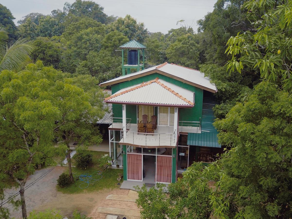 Choona Lodge 'View Of Sigiriya & Pidurangala With Sunrise' Exterior photo